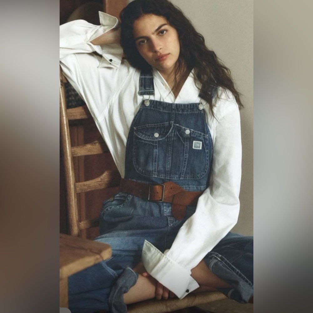 Beautiful Straight leg Blue Denim Overalls Distressed Like New - Picture 7 of 7